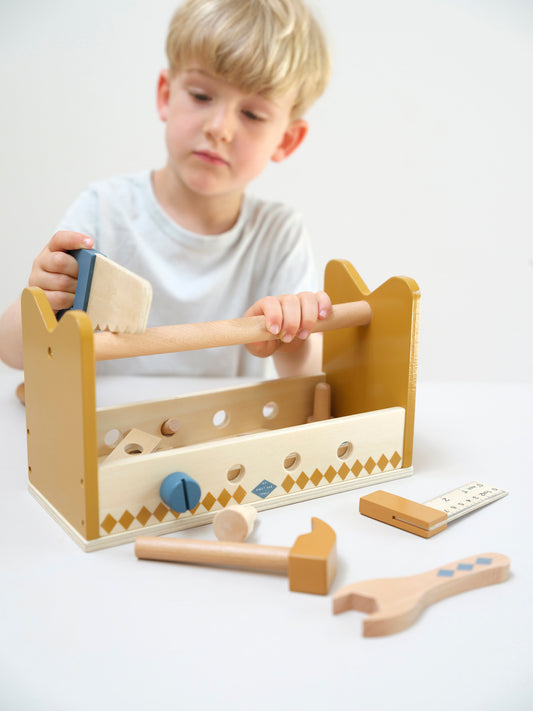 Fabelab Werkzeugkiste aus Holz