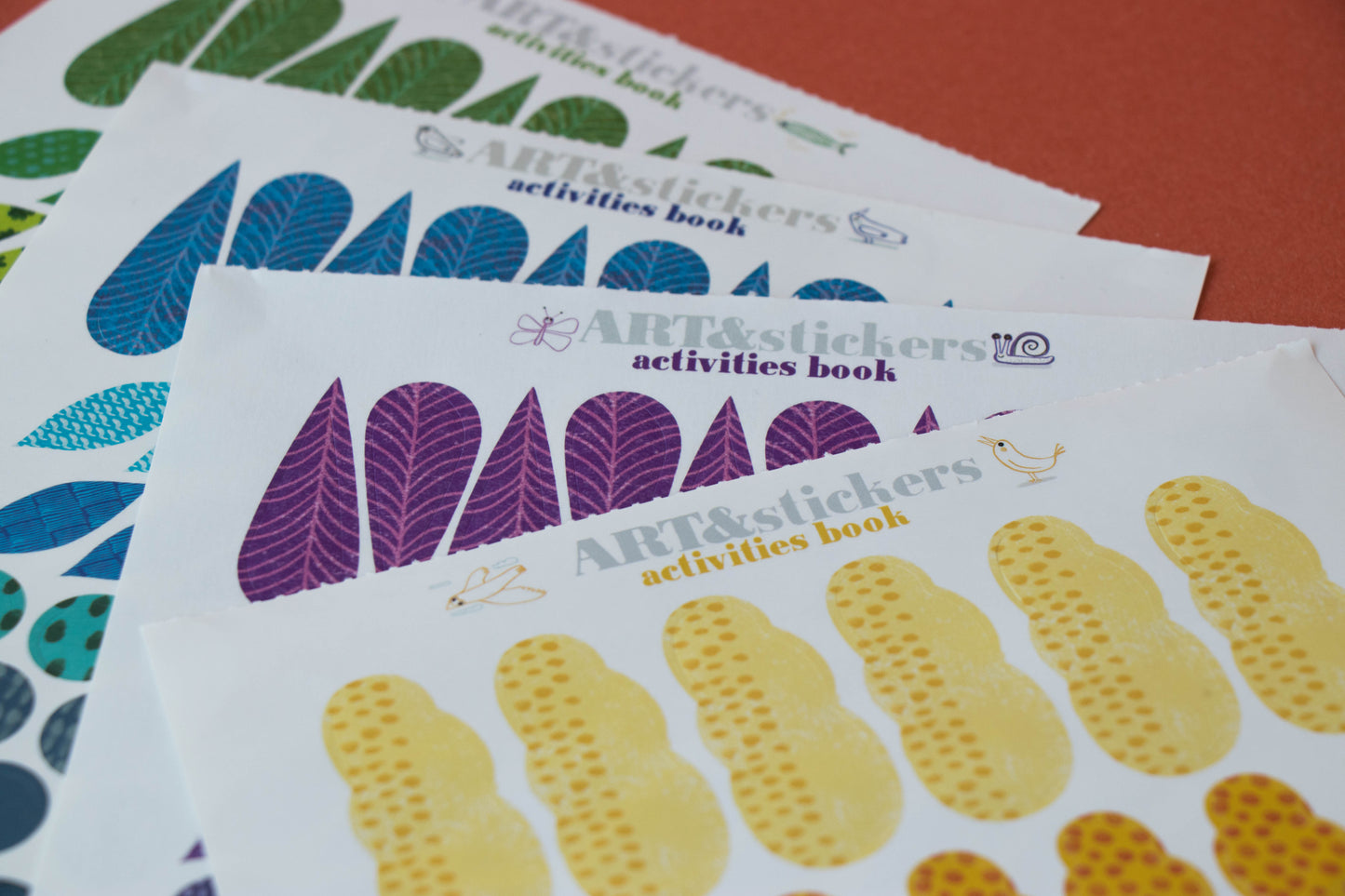 Londji Activity Buch "Art & Stickers"