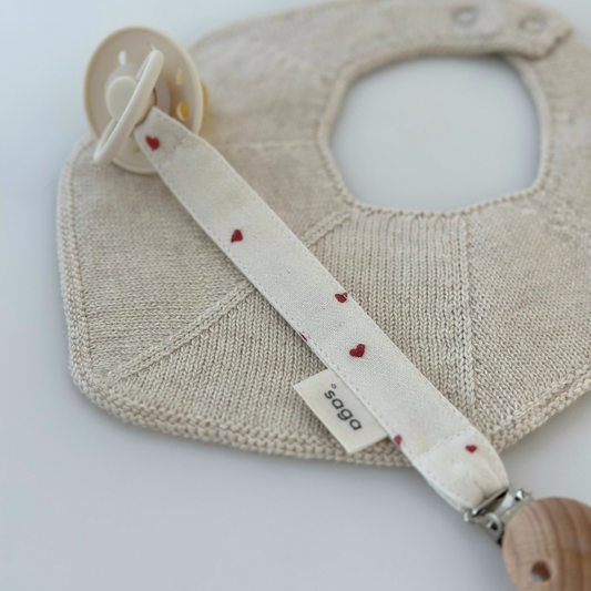 Saga Copenhagen Schnullerkette "Heart"