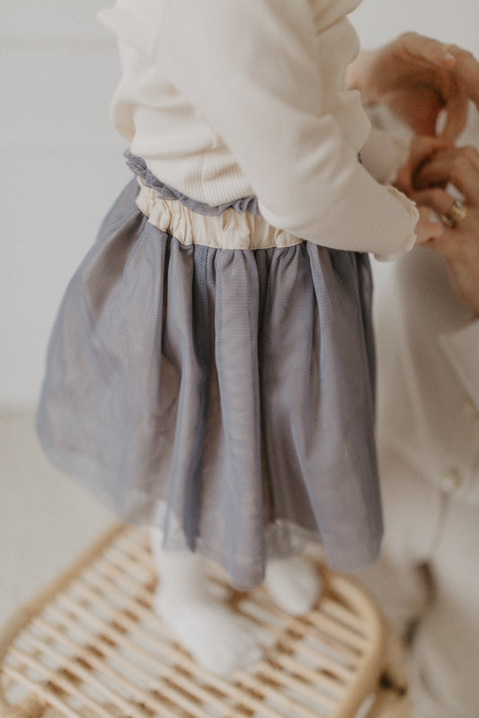 Leevje Tüllrock mit Stickerei