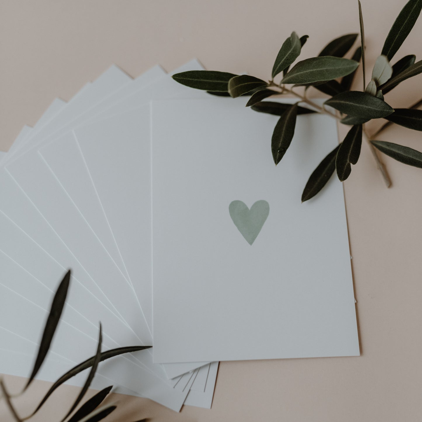 Eulenschnitt Postkarte "Heart Mint"