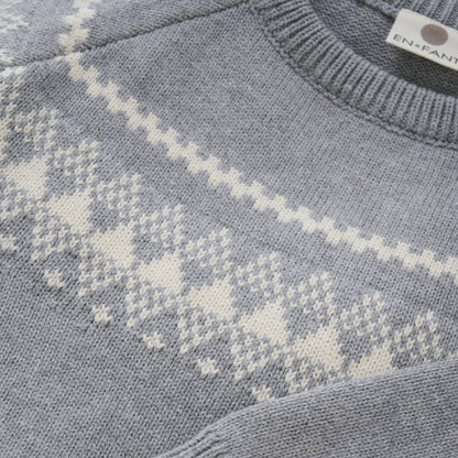 En Fant Strickpullover aus Wolle