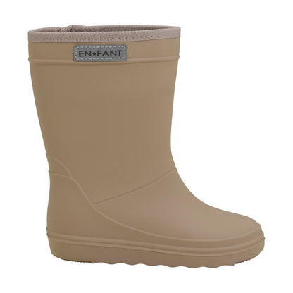 En Fant Gummistiefel