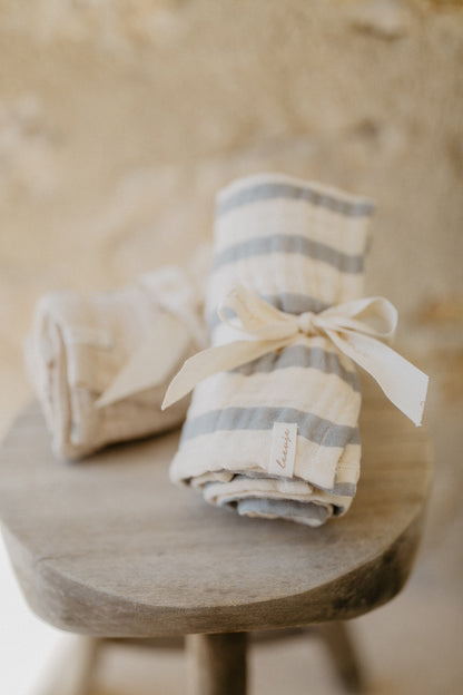 Leevje Musselintuch "Blue Stripes"