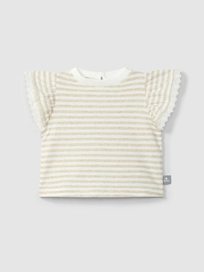 Snug gestreiftes T-shirt mit Rüschen