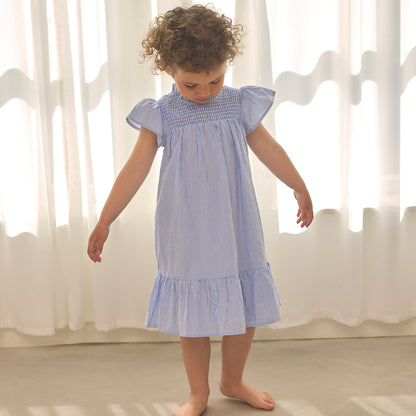 En Fant Kleid Streifen