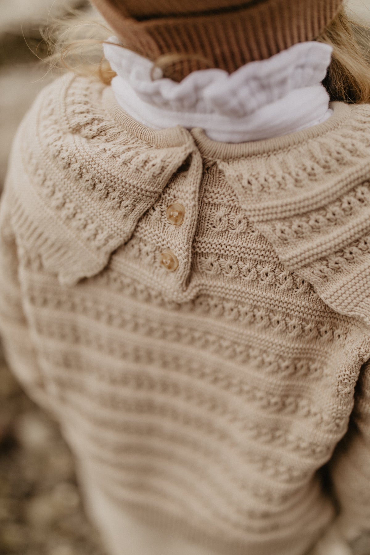 Leevje Strickpullover mit Kragen „Dusty Rose“