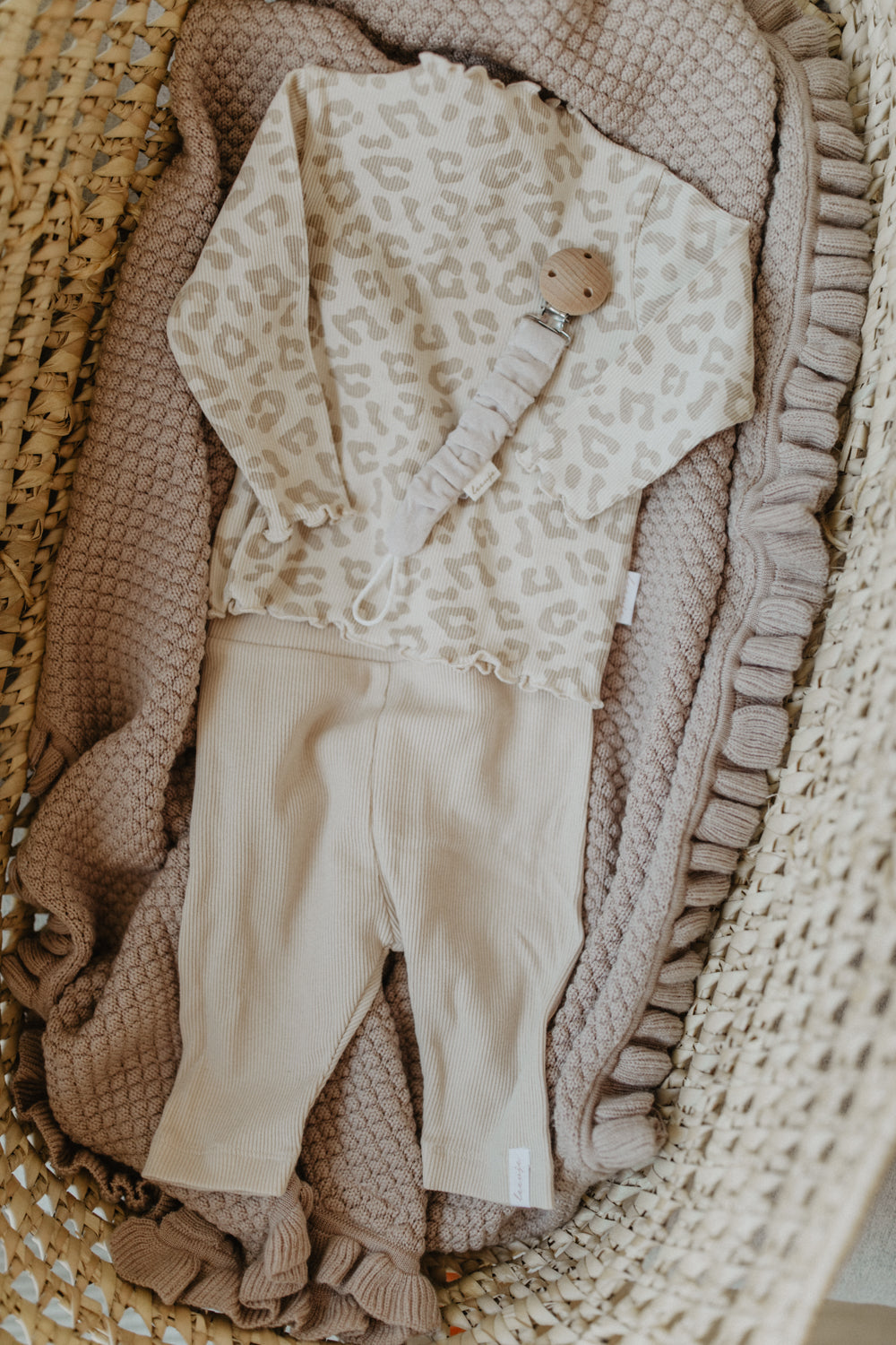 Leevje Baby Leggings „Light Beige“