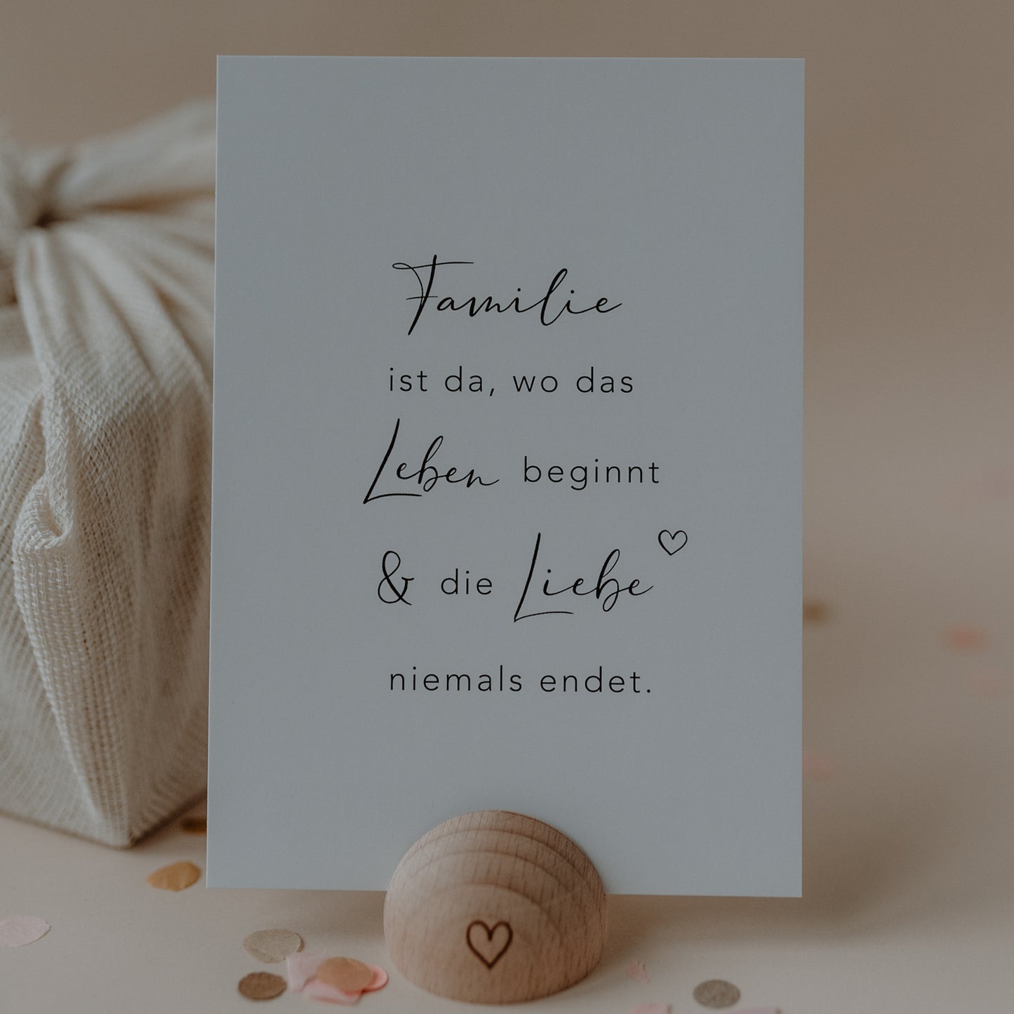 Eulenschnitt Postkarte "Familie ist"