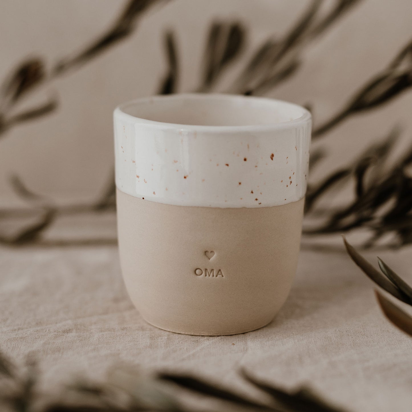 Eulenschnitt Becher "Oma"
