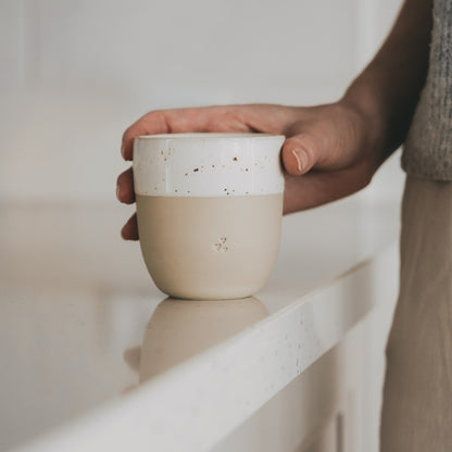 Eulenschnitt Kleiner Becher "Kleine Herzen"