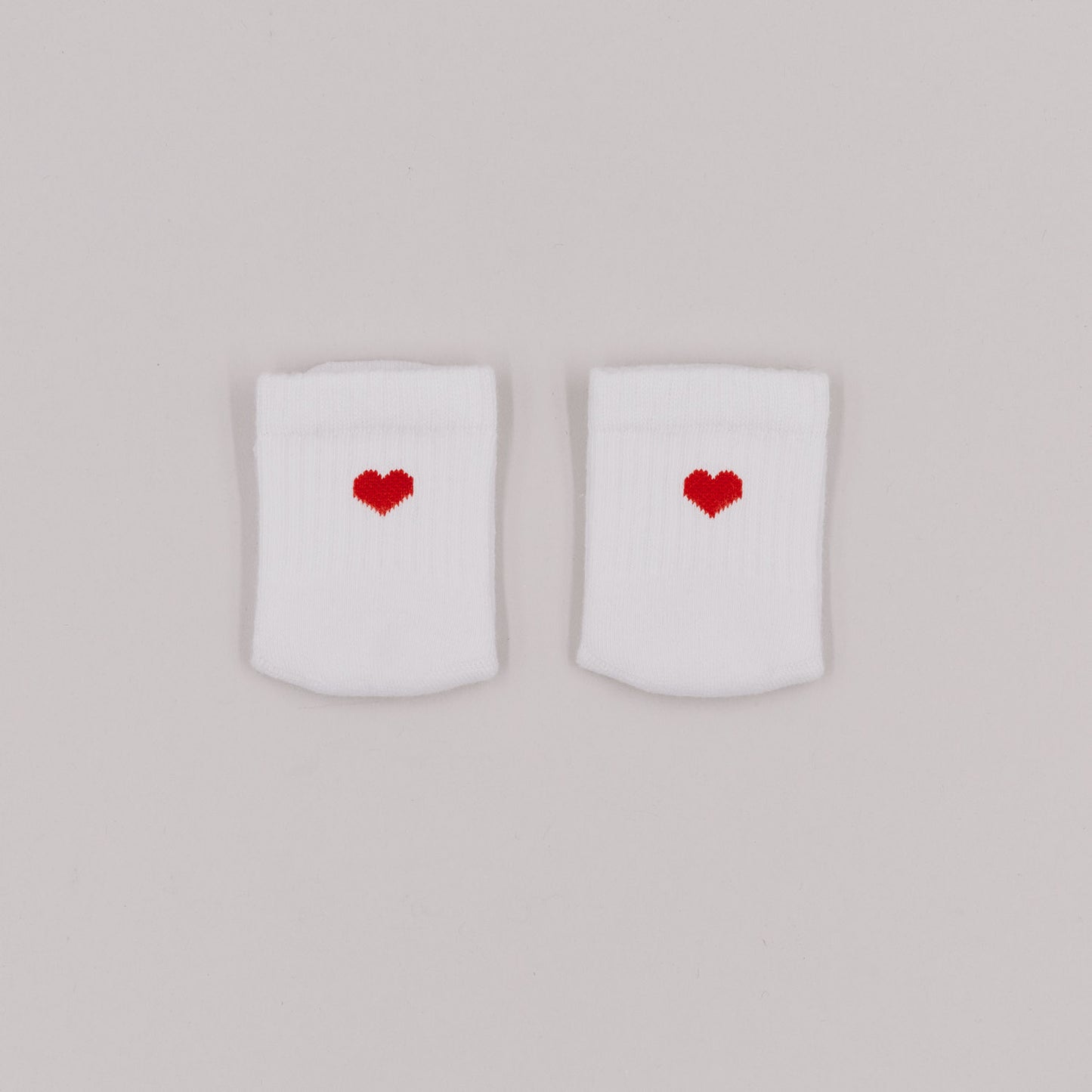 Eulenschnitt Baby Socken "Herz rot"