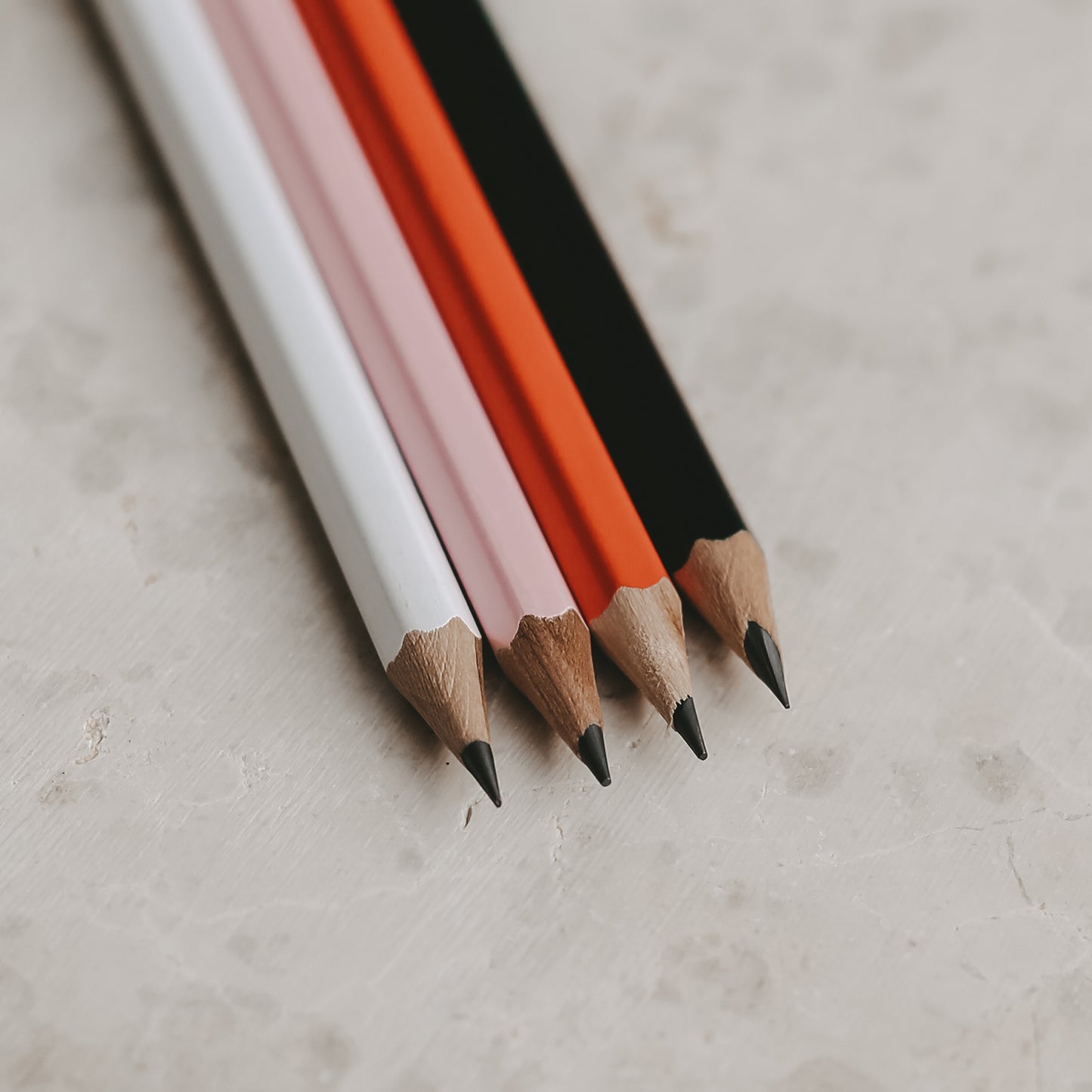 Eulenschnitt Bleistift 4-er Set Rosa